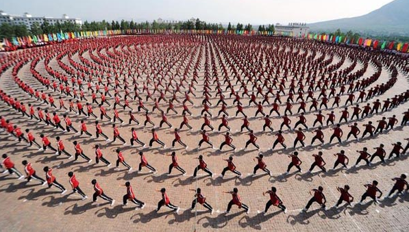 шАОЛИНЬ Тагоу самая большая школа кунгфу и боевых искусств в мире