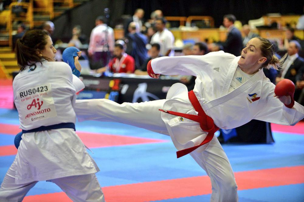 Инга Шерозия на Премьер-Лиге Karate1 2018 в Дубае. Поединок с Ализи Агьер из Франции