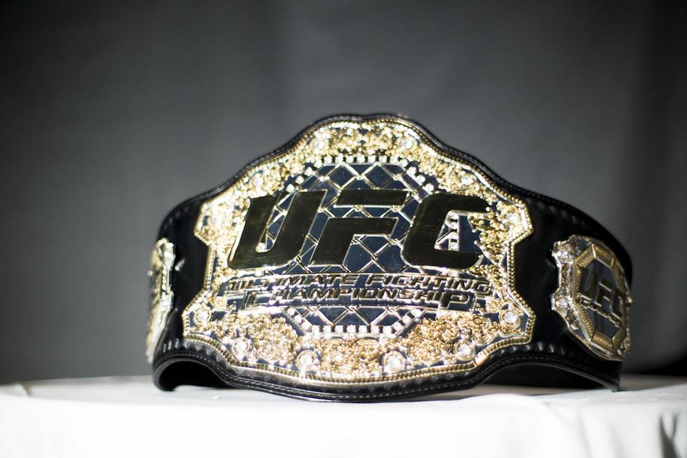 Пояс чемпиона UFC вектор