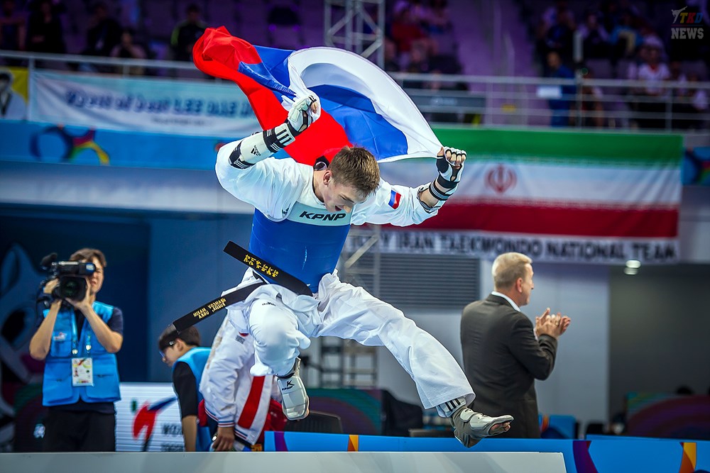Максим Храмцов стал чемпионом мира по тхэквондо в Муджу-2017 в категории до 74 кг