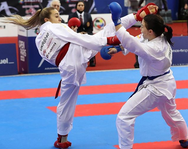 Женское кумитэ Премьер-Лига Karate1 2019 в Париже (Франция)
