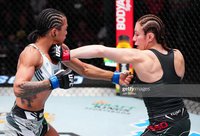 Грассо одолела Арауджо в главном бою UFC Fight Night 212