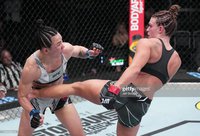Лучшие моменты турнира UFC Fight Night 211 – видео