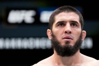 Махачев вернулся в Дагестан с поясом чемпиона UFC - видео