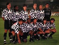«Боавишта» в четвертьфинале Кубка УЕФА-1993/1994*