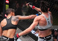 Лемос уничтожила Родригес в главном бою шоу UFC Fight Night 214 – видео