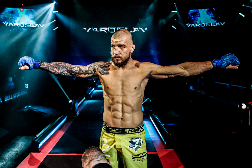 корешков, амосов, Bellator, мма