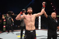 Анкалаев вошёл в топ-3 рейтинга полутяжёлого веса UFC