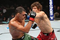 Копылов нокаутировал ди Кирико на UFC Fight Night 209