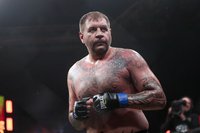 Александр Емельяненко может провести поединок 23 февраля