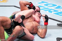  Названы обладатели бонусов по итогам шоу UFC Fight Night 220