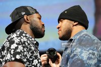 Джон Джонс и Сирил Ган провели первую дуэль взглядов перед боем на UFC 285 – видео