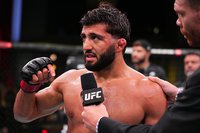 Блиц-интервью Армана Царукяна после победы над Хоакимом Силвой на UFC on ESPN 47 – видео