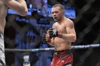Пётр Ян вернётся в октагон UFC не раньше декабря? 