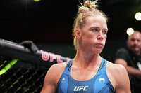 Холли Холм рассчитывает сразиться за титул в случае победы на турнире UFC на ESPN 49