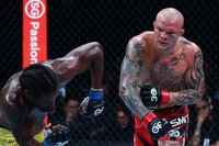 Лучшие моменты турнира UFC Fight Night 225: Холлоуэй vs Корейский Зомби – видео