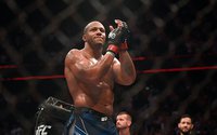  Названы обладатели бонусов по итогам турнира UFC Fight Night 226