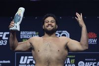 Тай Туиваса назвал единственный шанс Александра Волкова победить его на UFC 293