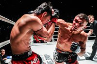 Балыко нокаутировал Суакима в главном бою турнира ONE Friday Fights 47 - видео