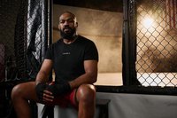 Суперзвезда UFC Джон Джонс перенес вторую операцию, на этот раз на левом локте