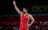 Абдулрашид Садулаев выиграл отбор на чемпионат мира в неолимпийской весовой категории - видео схватки