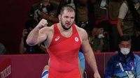 Российский тяжеловес Сергей Семёнов в финале чемпионата Европы - видео