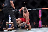 Лучшие моменты и финиши турнира UFC 300: Перейра vs. Хилл – видео