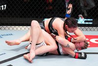 Россиянка Виктория Дудакова потерпела поражение нокаутом на первом турнире UFC в 2025 году 