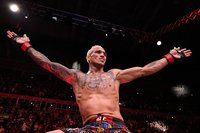 Чарльз Оливейра финишировал Матеуша Гамрота в главном бою турнира UFC в Бразилии – видео