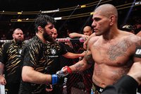 Экс-чемпион UFC призвал устроить третий бой между Алексом Перейрой и Магомедом Анкалаевым