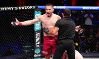 UFC подписал контракт с непобеждённым российским средневесом – видео