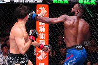 Алджамейн Стерлинг одержал победу над Байаном Ортегой в крайне скучном бою на  UFC Fight Night 257