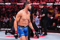  Названы обладатели бонусов по итогам турнира UFC Fight Night 257