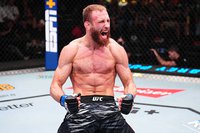 Андрей Пуляев одержал первую победу в UFC, нокаутировав американца Кляйна