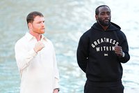 «Мы это покажем». Тренер Альвареса дал громкое обещание на бой Сауля с Теренсом Кроуфордом