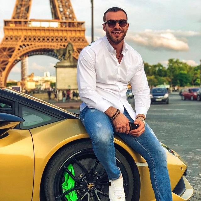 Данил Багров